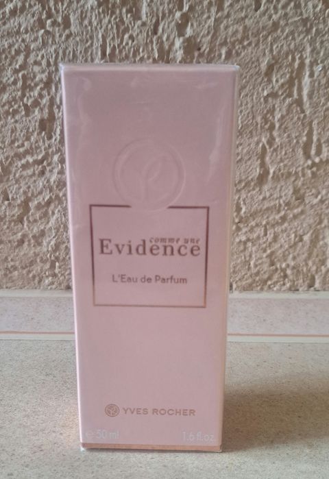 Comme une Evidrnce
