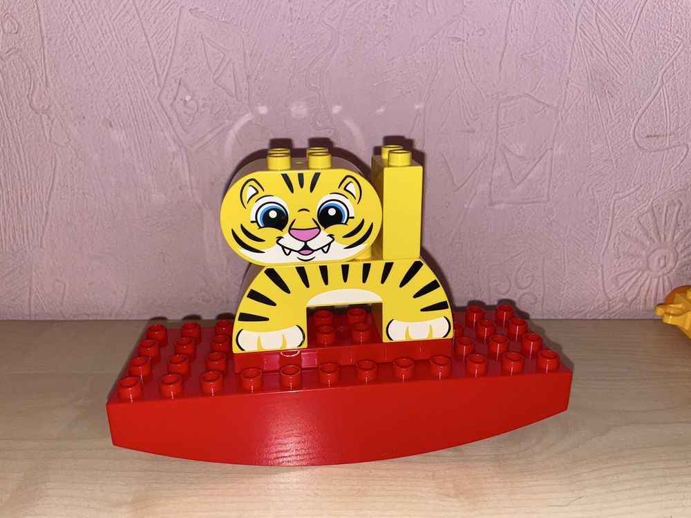 Конструктор LEGO Duplo Мои первые цирковые животные (10884)
