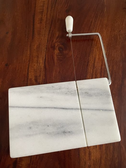 Vintage marmurowa gilotyna kuchenna do sera