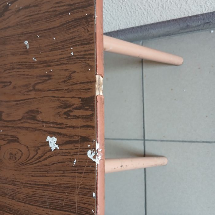 Табурет под ремонт. Стул стілець