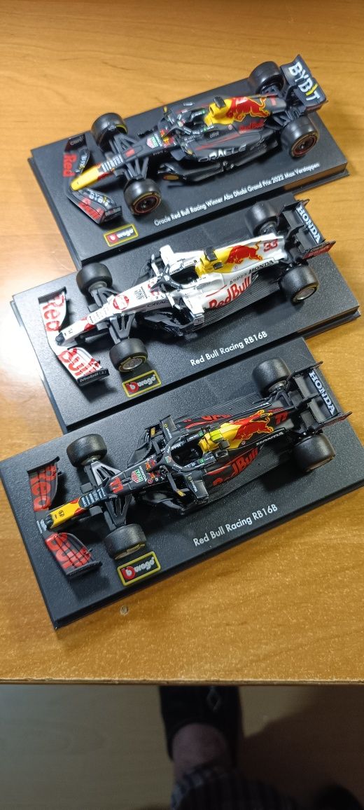 Формула 1. RED BULL RB 9,12,18,16B.