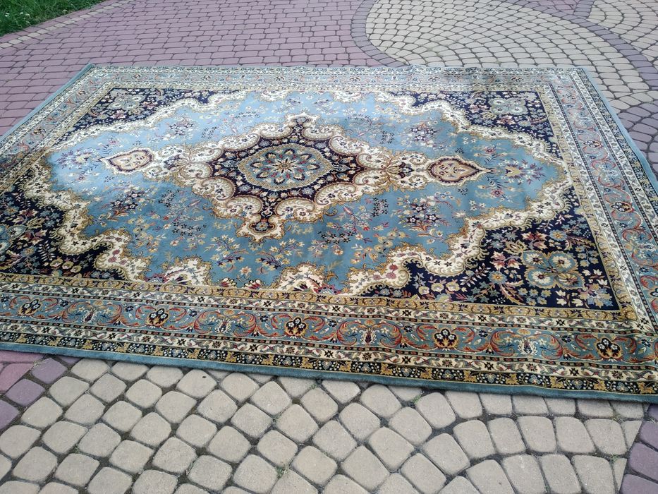 Stół ,krzesła komplet do jadalni