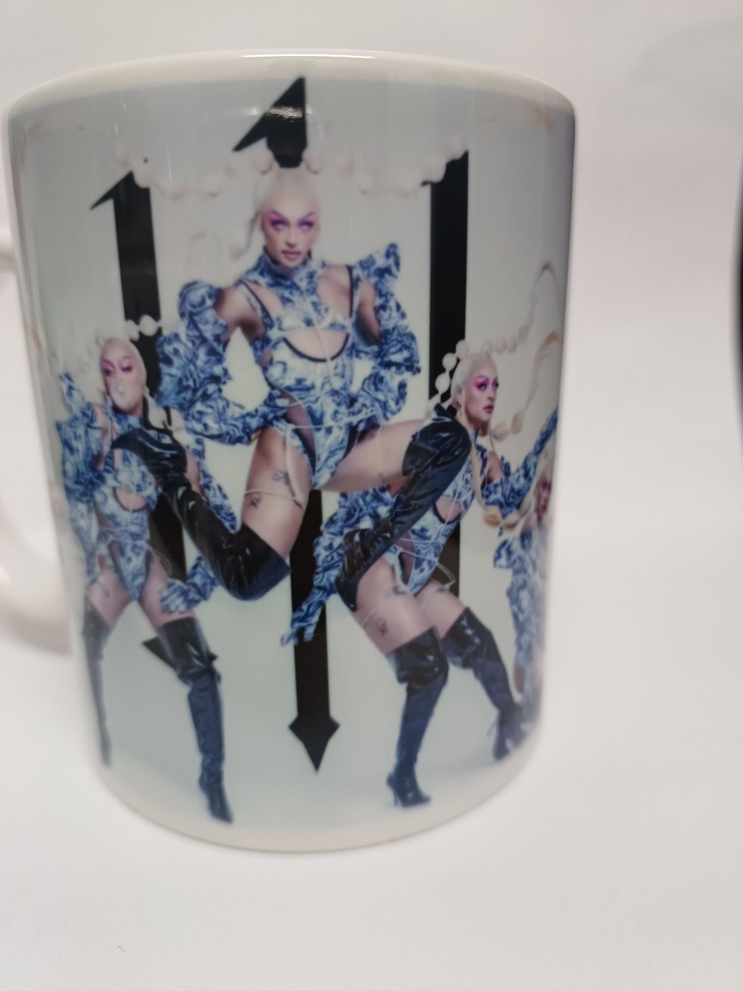 Caneca pabllo vittar