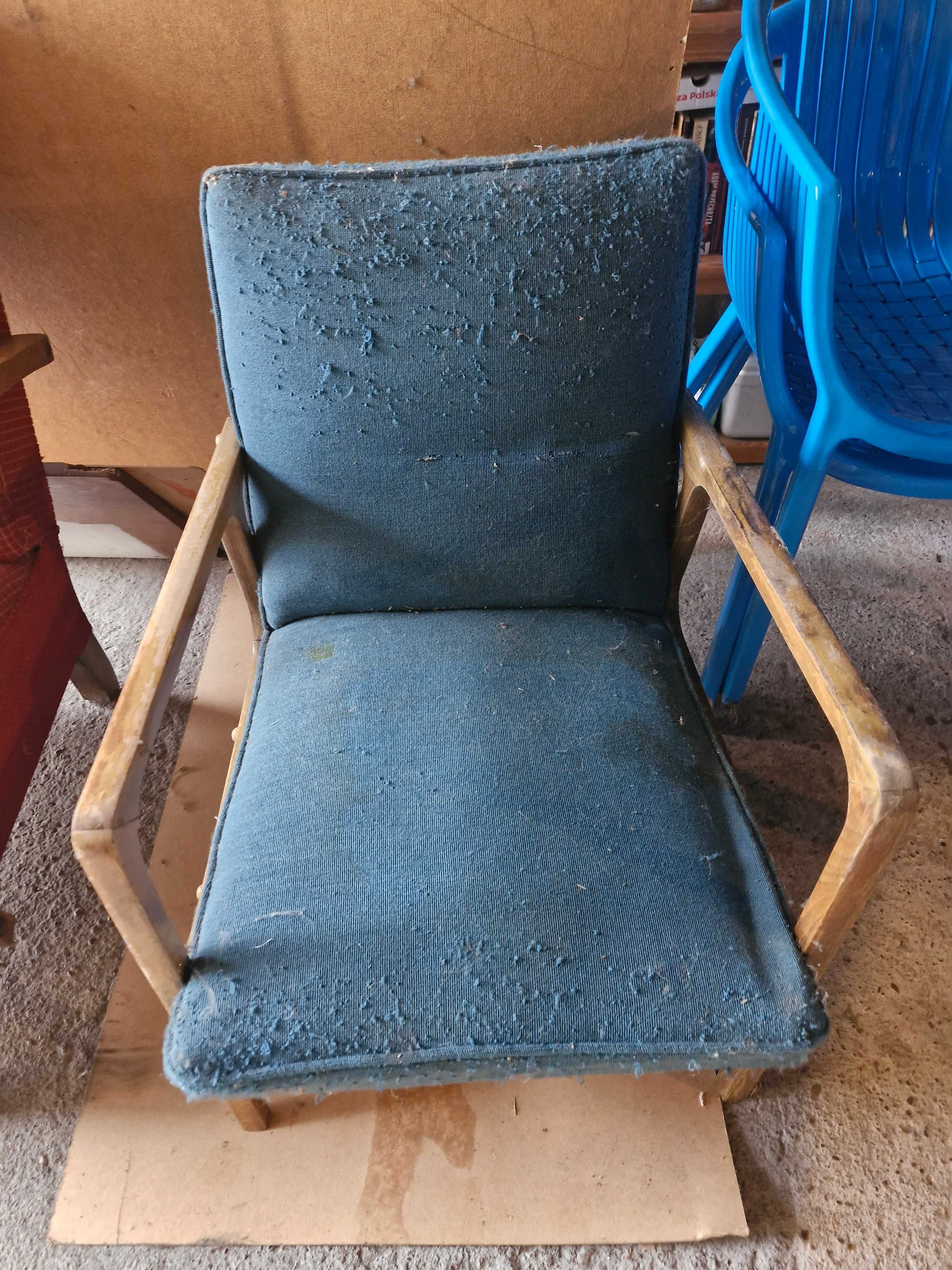 Fotel PRL, cena za sztukę
