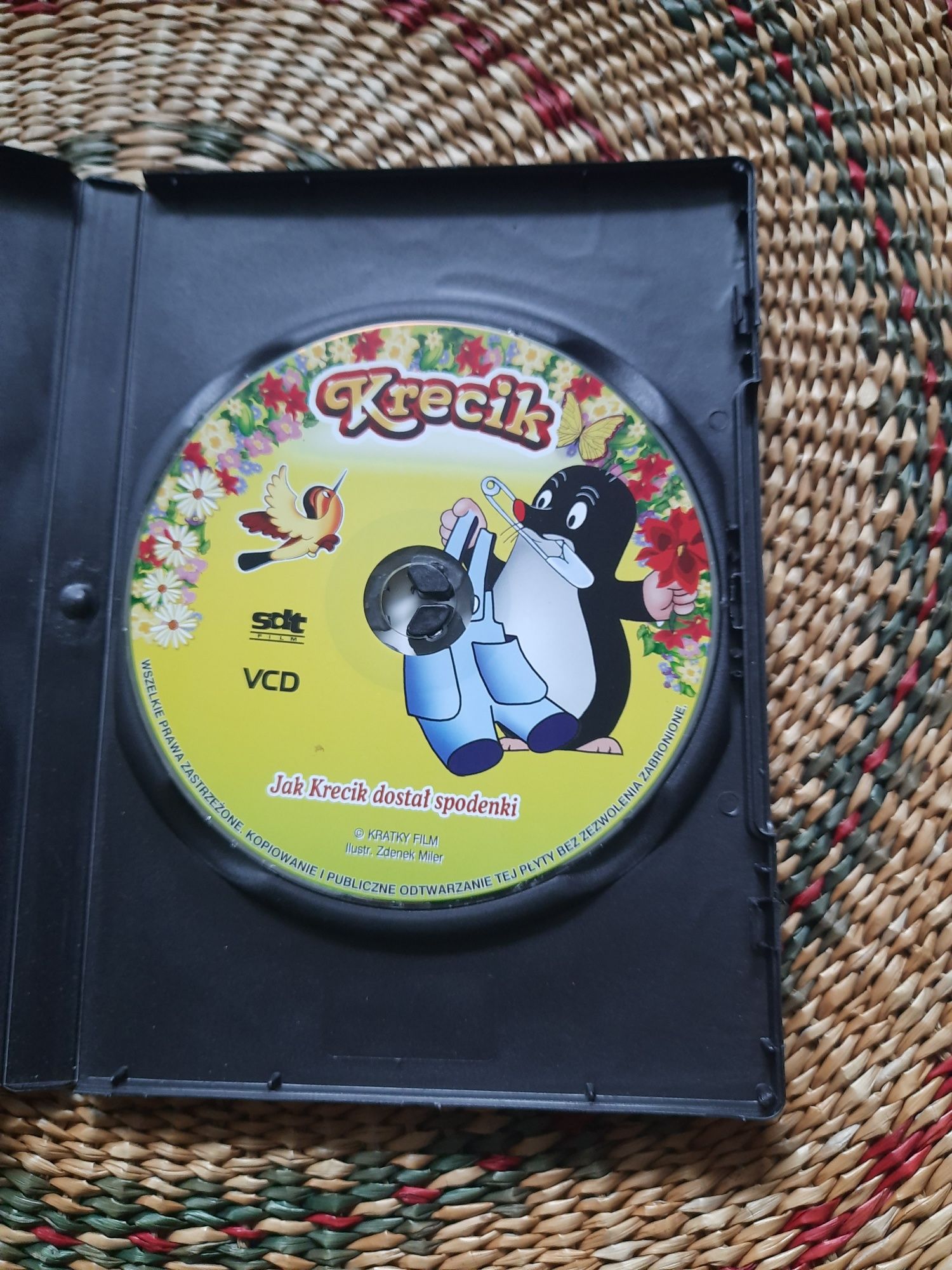 VCD z bajką Krecik - Jak Krecik dostal spodenki