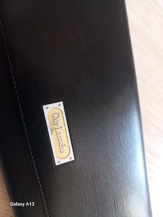 Guy Laroche Paris damski skórzany portfel