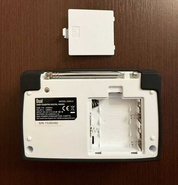 Портативний цифровий DAB/DAB+ FM RDS радіоприймач Dual DAB 81