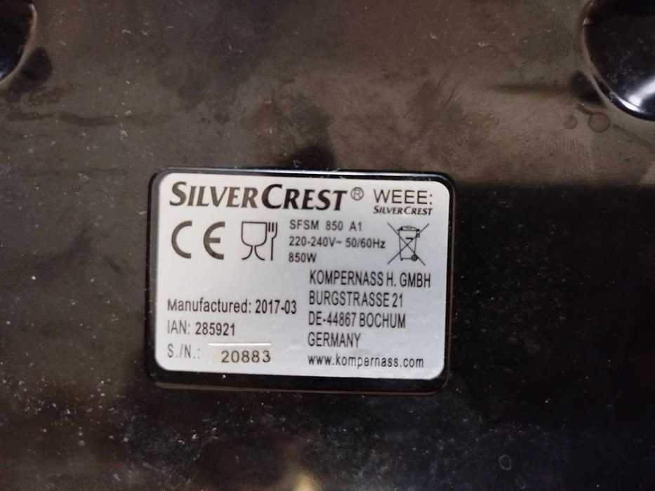 Urządzenie do robienia ciepłych kanapek tostów z jajkiem sandwich