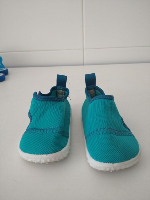 Sapatilhas da Decathlon tamanho 20/21