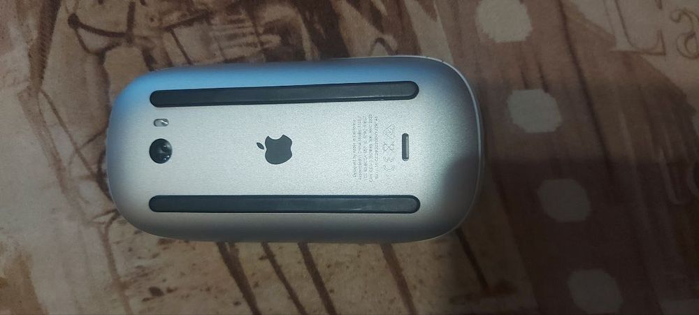 Мышка Apple Magic Mouse 2 A1657 в хорошем состоянии