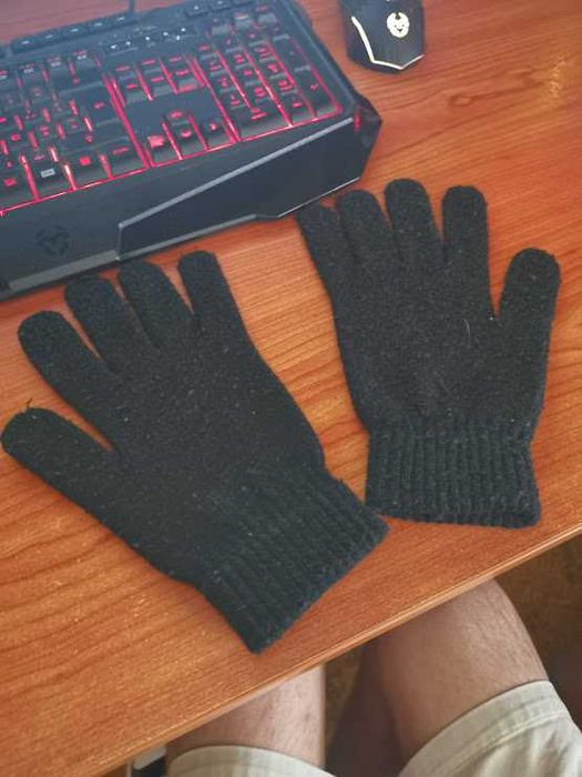 luvas pretas frio,homem impecaveis.