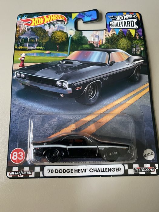 Hot Wheels Premium ’70 Dodge Hemi Challenger