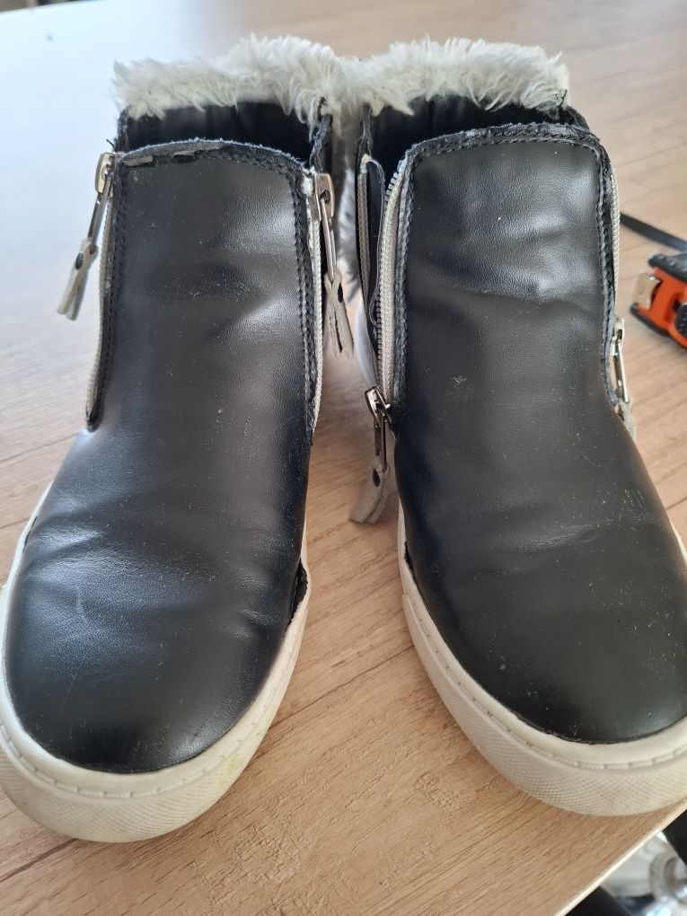Buty dziewczece trzewiki 34