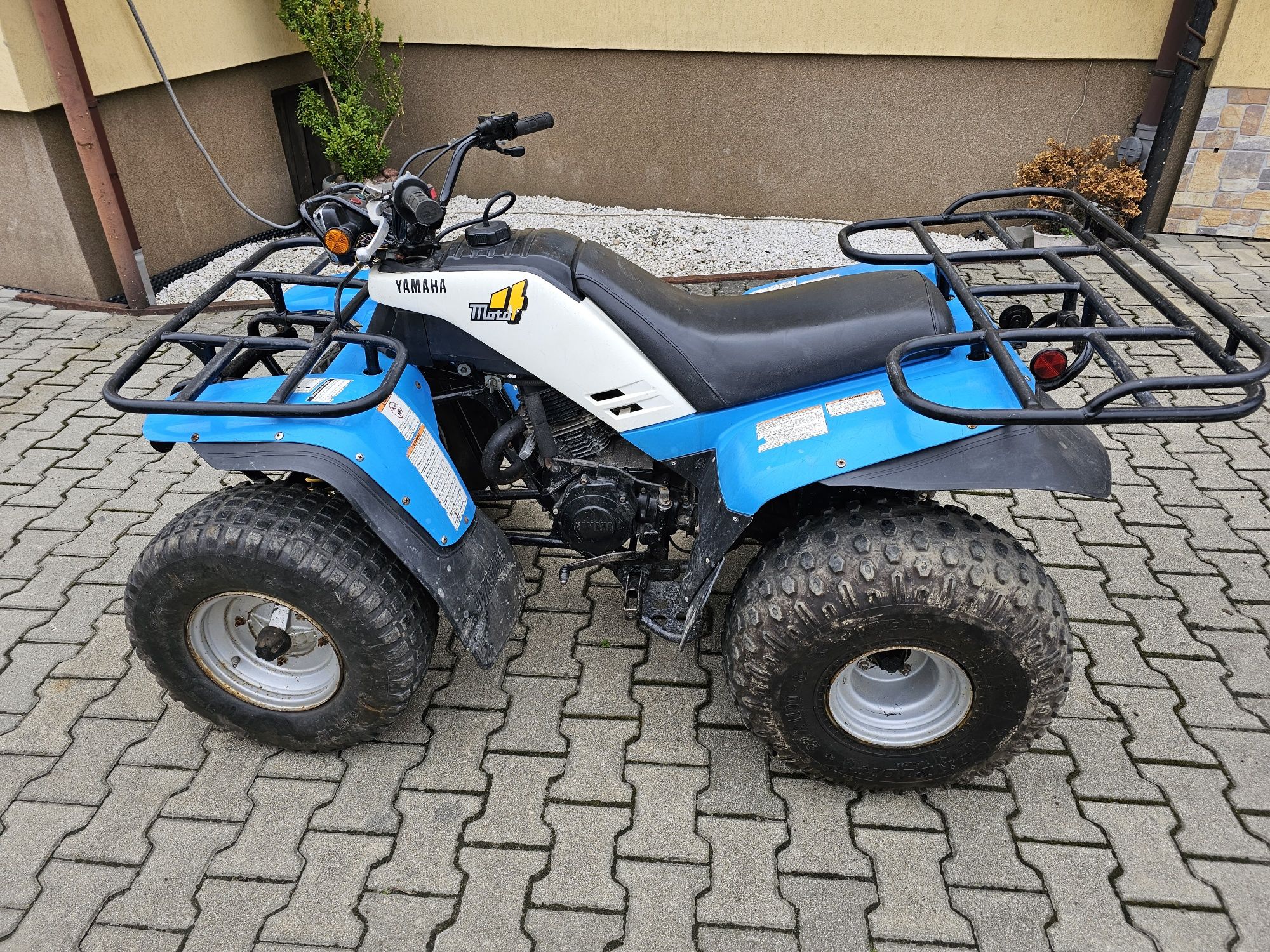 Yamaha Moto4 yfm200