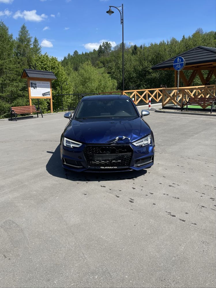 Audi S4 3.0v6 Turbo 2018 Uszkodzone tylko wizualnie.