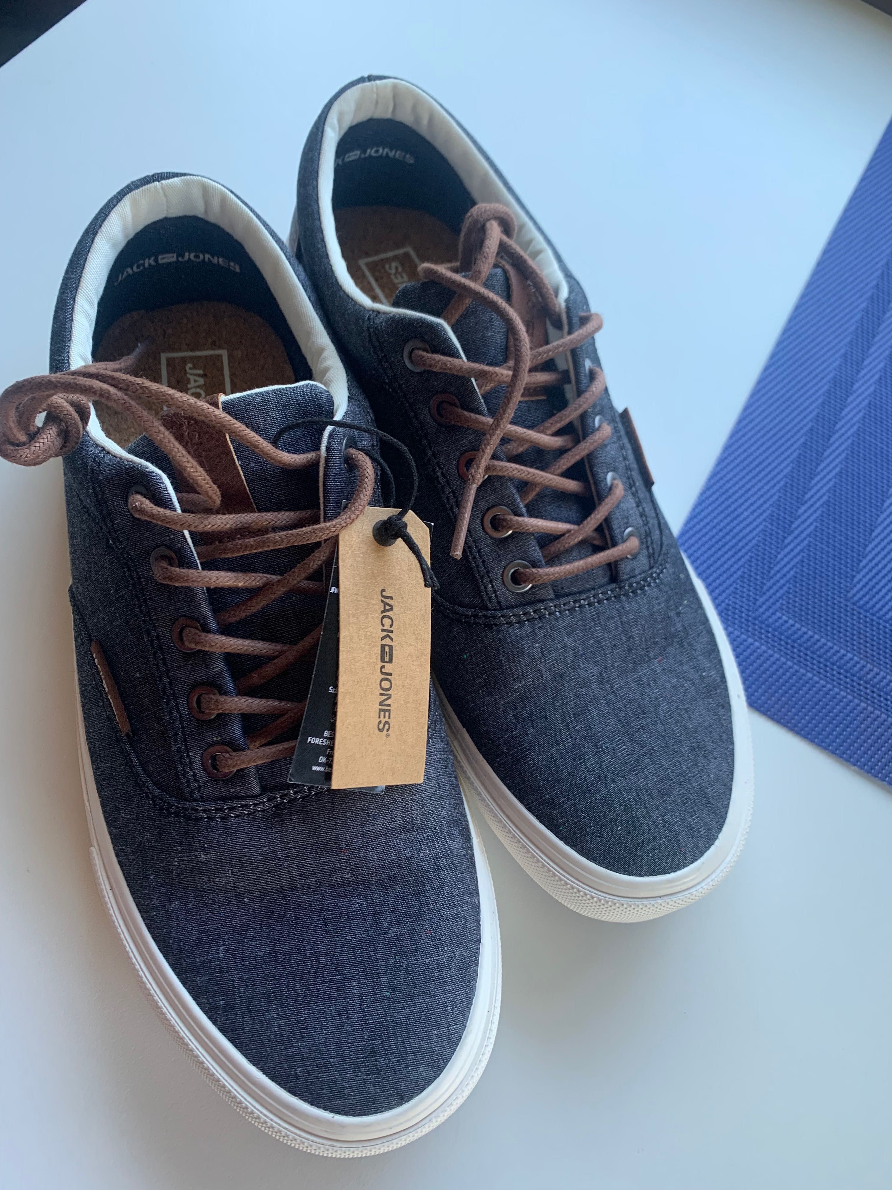 Нові кросівки текстиль від Jack&Jones ,40р