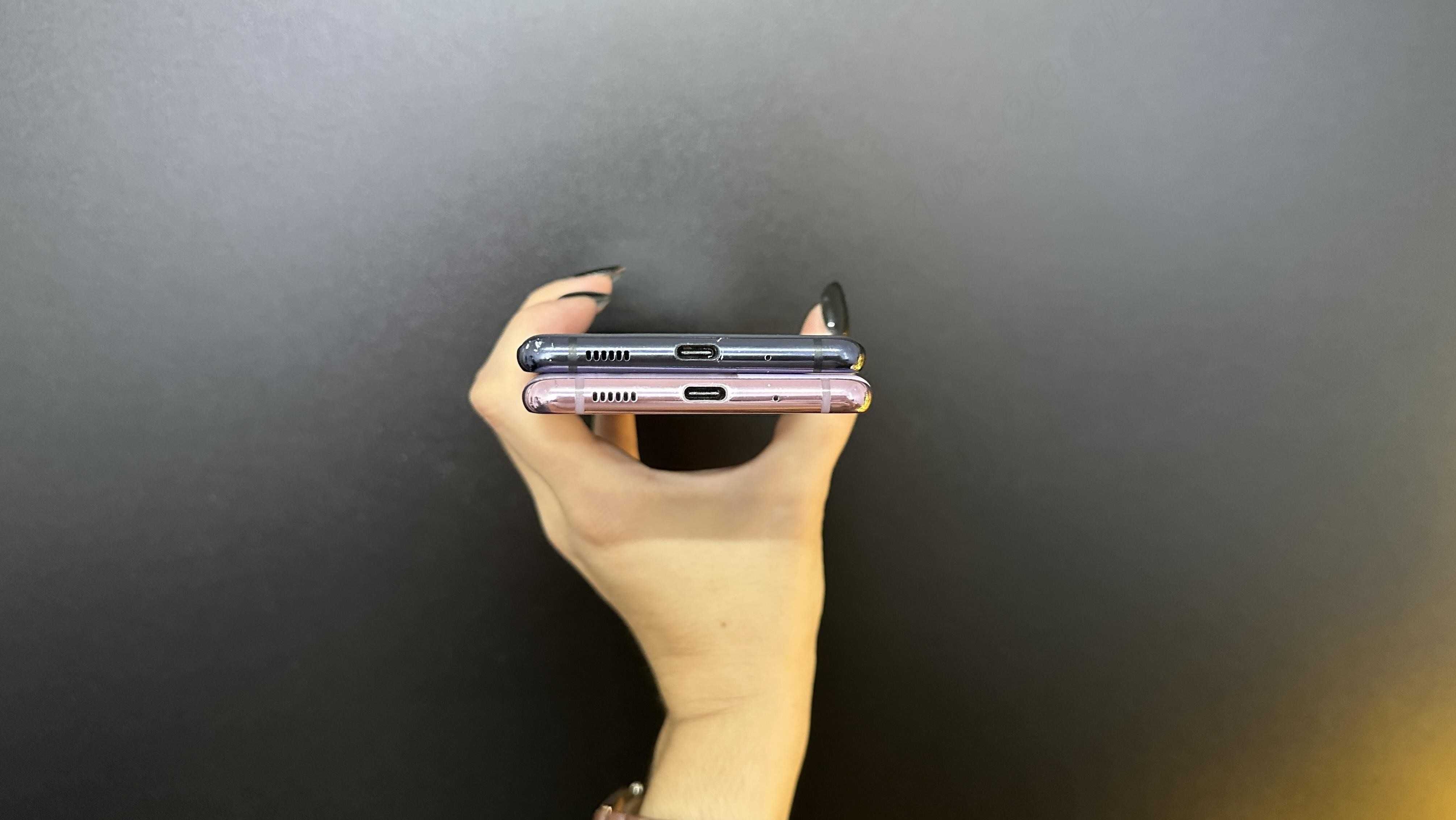 USED Samsung Galaxy S20 FE 128GB Navy/Red/Pink Гарантія від магазину