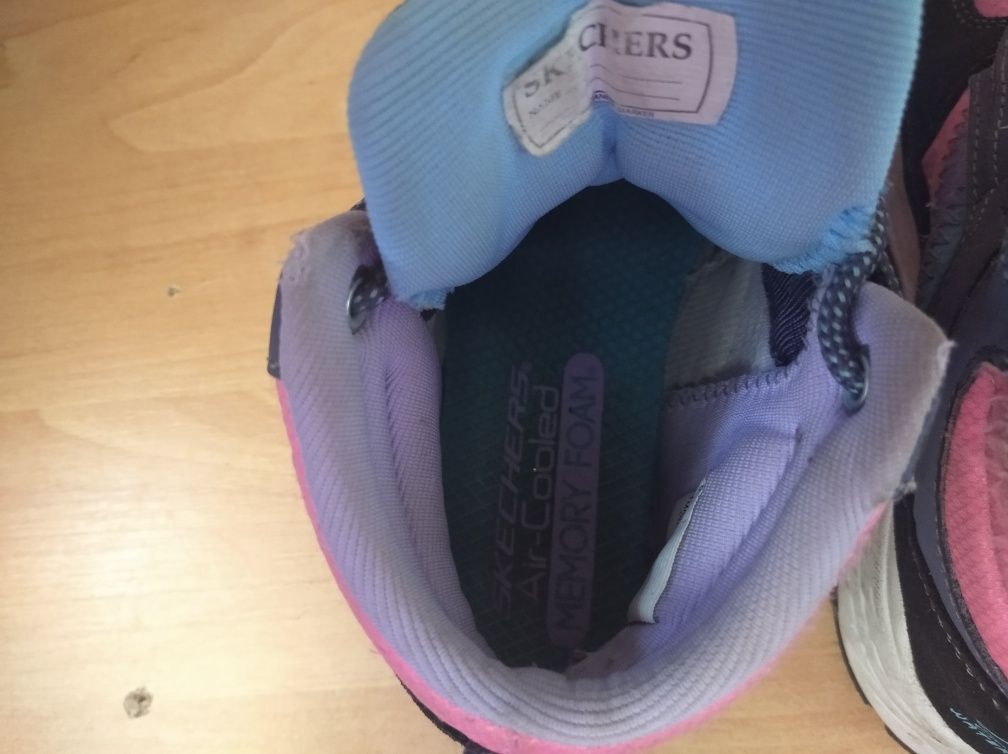 Кросівки Skechers демісезон на дівчинку
