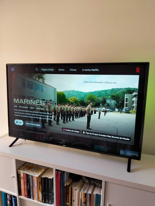 LG TV 49' Smartv como nova