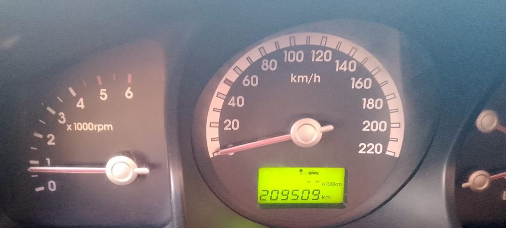 Продаж Кіа Sporteg