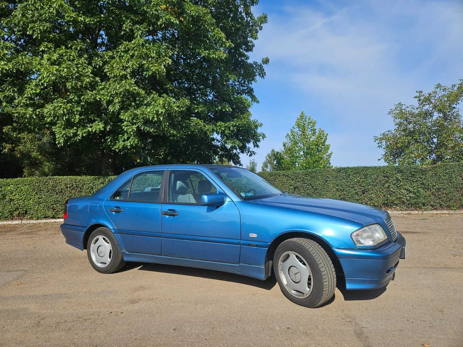 Mercedes-Benz C 180 W202 pierwszy właściciel w Polsce, automat