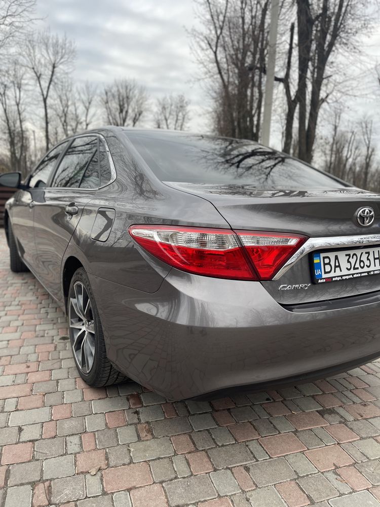 Продам toyota camry 55