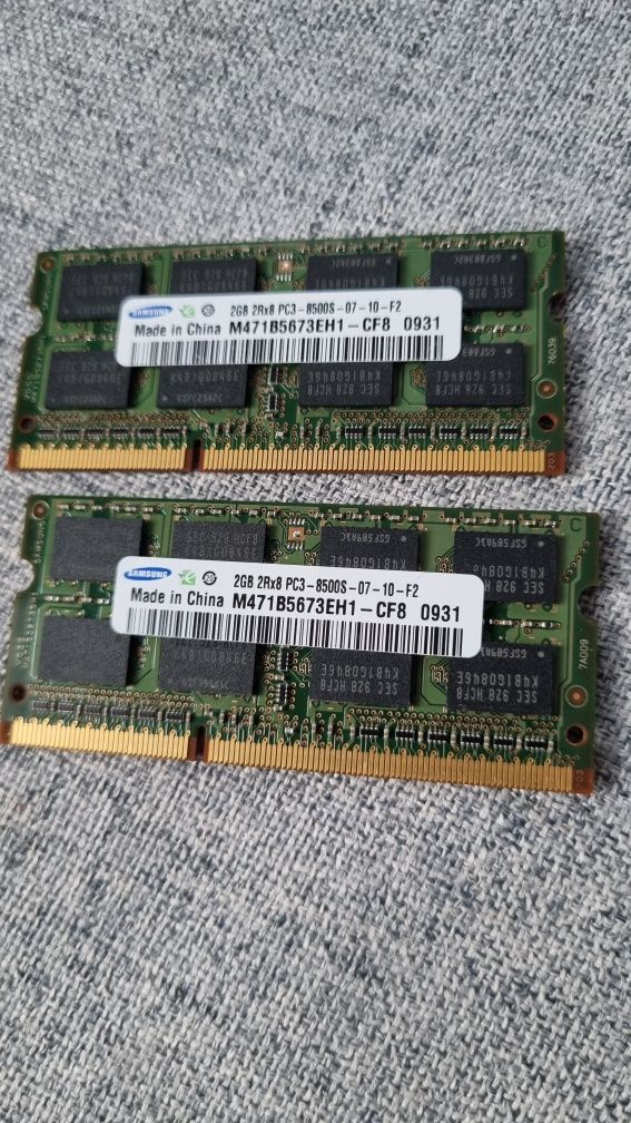 4GB RAM dwie kości po 2GB DDR PC3 2Rx8