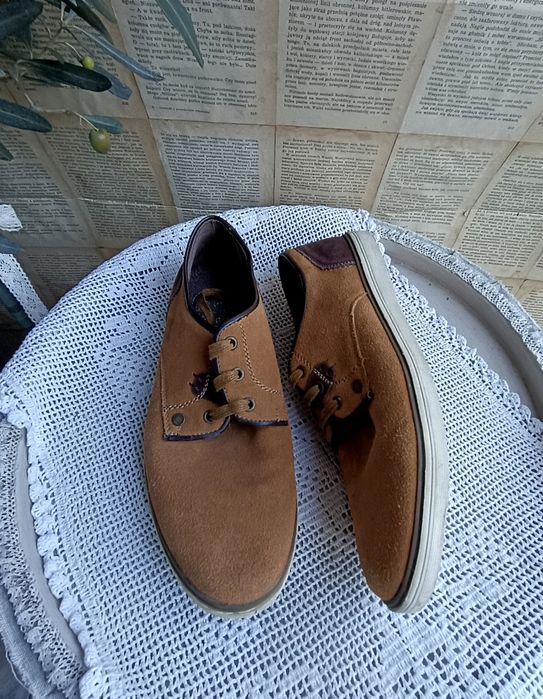 Współczesne Zamszowe półbuty Chukka Sneakers 43 (29 cm)