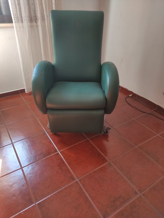 Cadeirão em muito bom estado