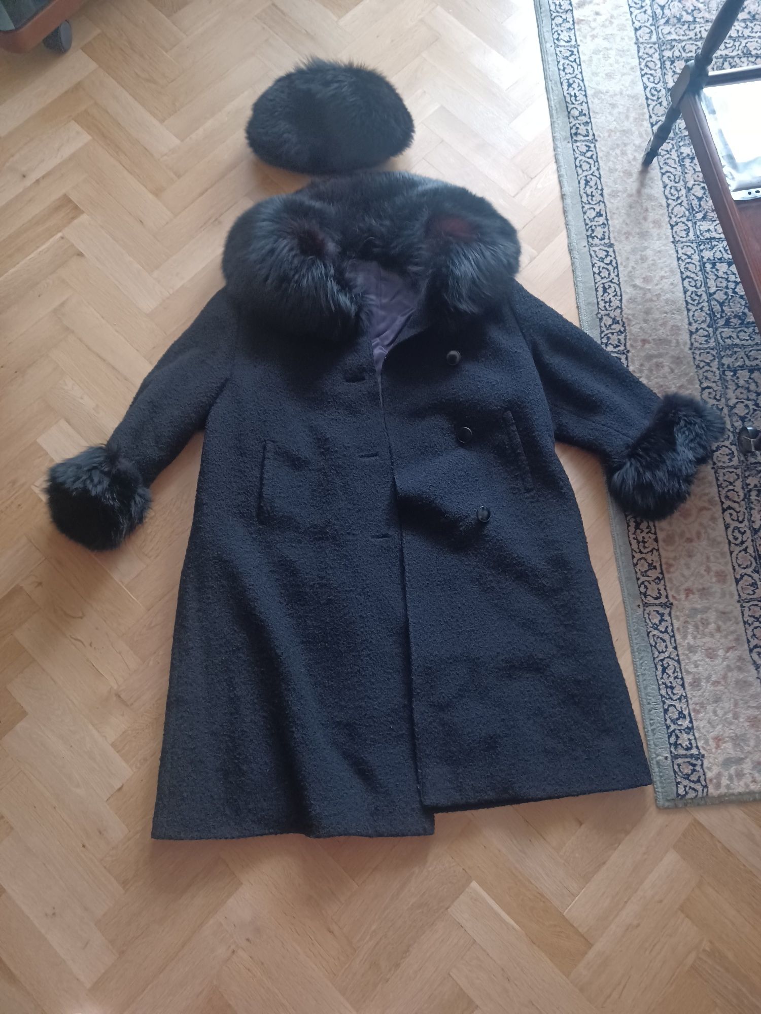 Palto + czapka futrzana