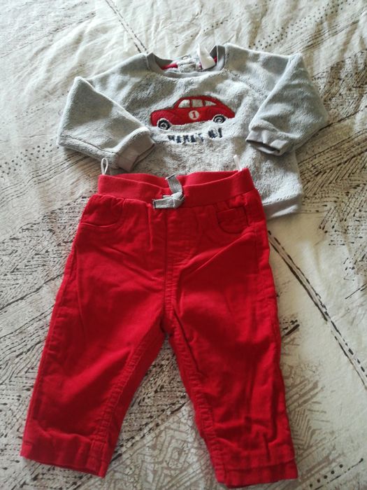 Conjunto calças e camisola