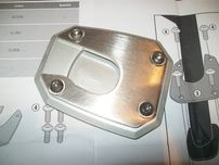 ES1139 CROSSRUNNER 800 (15>19) HONDA poszerzenie stopki GIVI