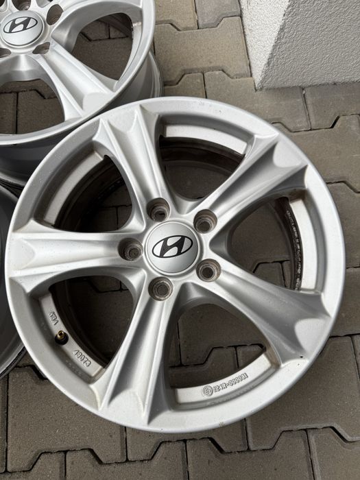 Felgi 16 cali 5x114,3 z czujnikami Kia Hyundai