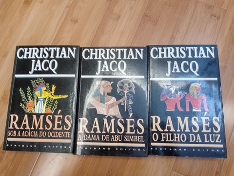 Dan Brown, Cristian Jacq, paolini...JKRolling