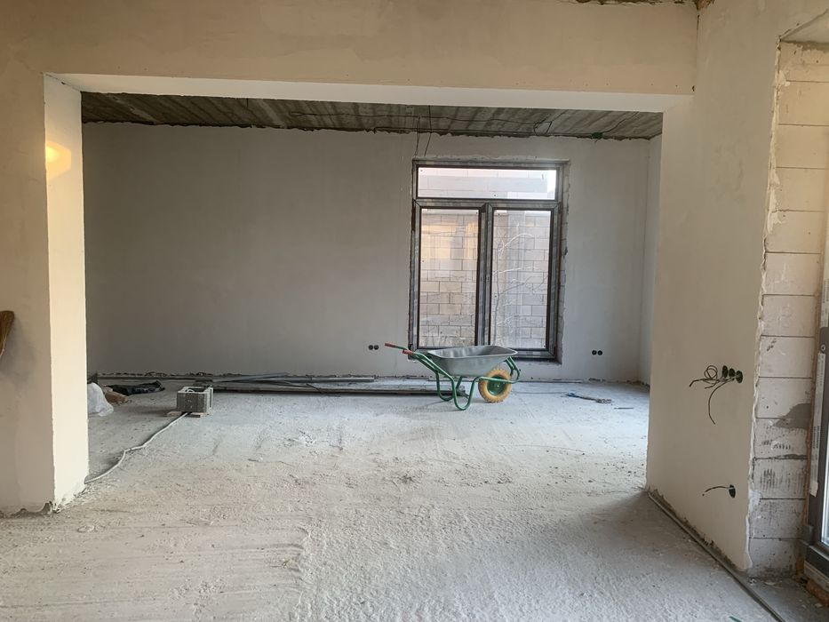 Продам свой 2 х эт дом 220 кв.м. в Дайберг Одесса