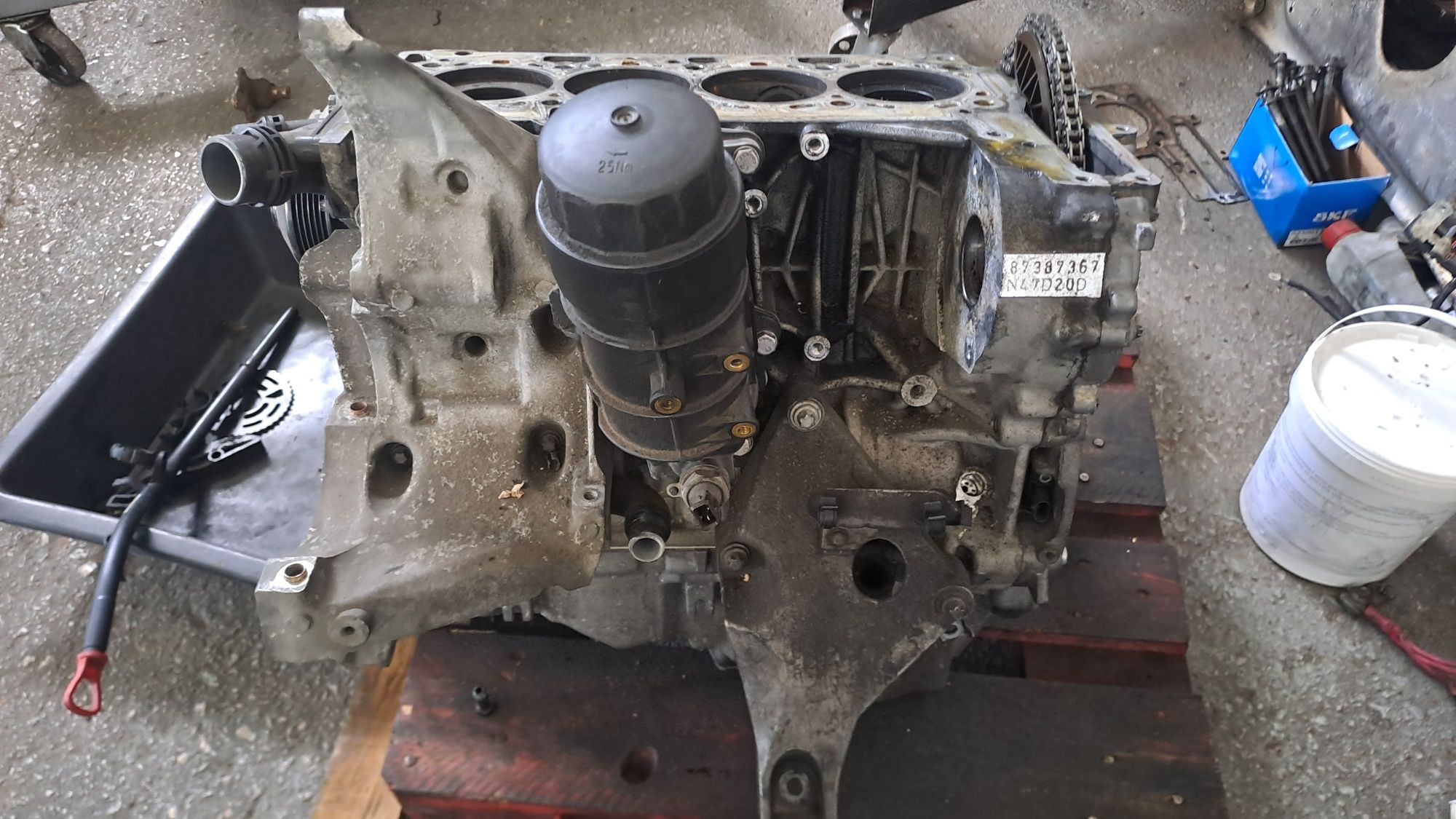 Peças motor bmw 123d