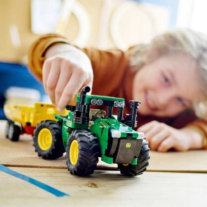 LEGO Technic Traktor John Deere Ciągnik z Przyczepą Maszyna Rolnicza