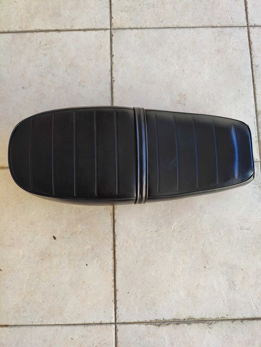 Banco em Cabedal de Mota (mash 125)