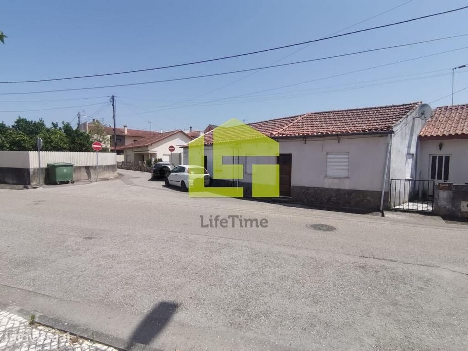 Moradia T2 com Quintal - Condeixa-a-Nova