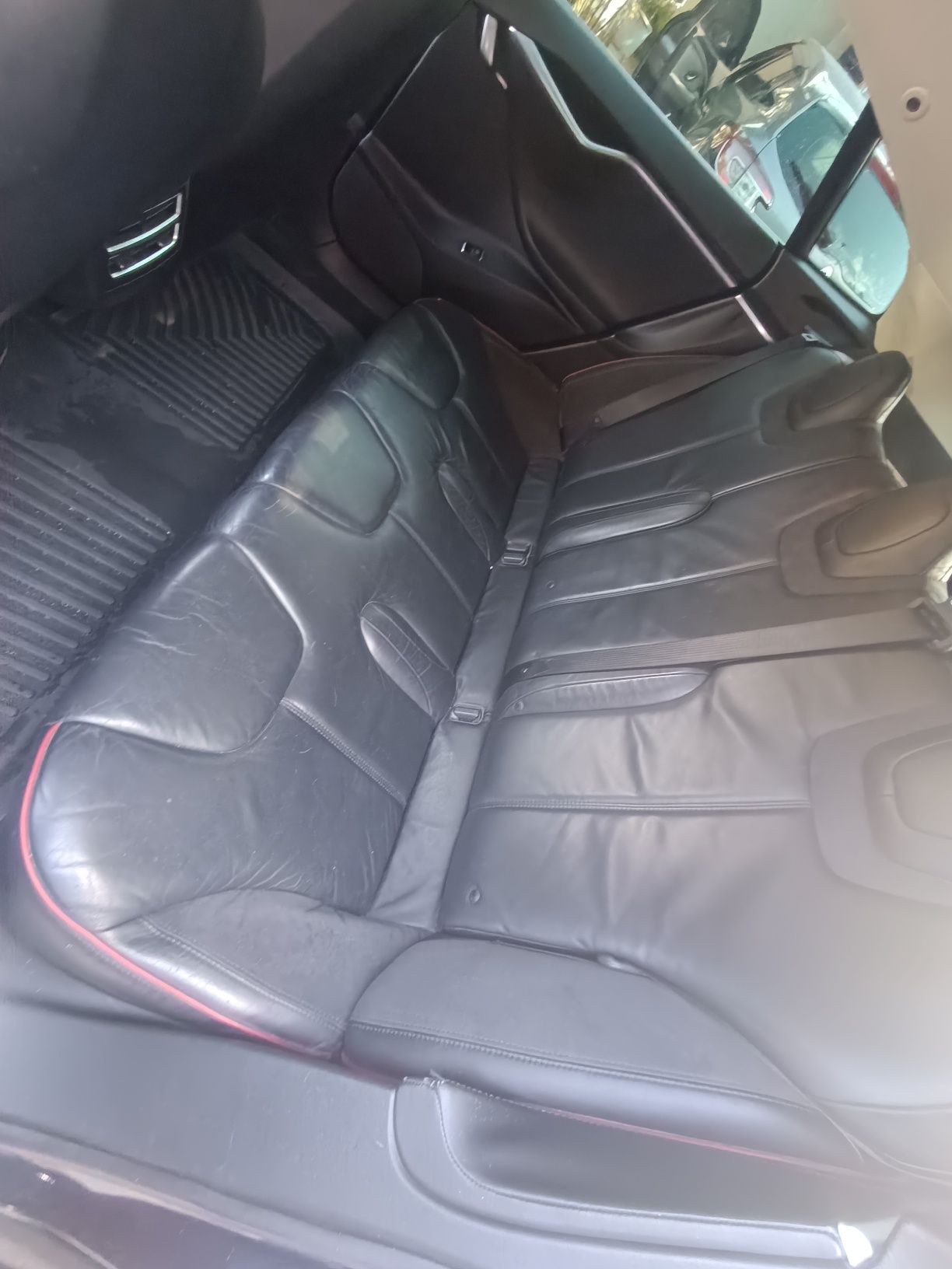 Tesla model S 85
