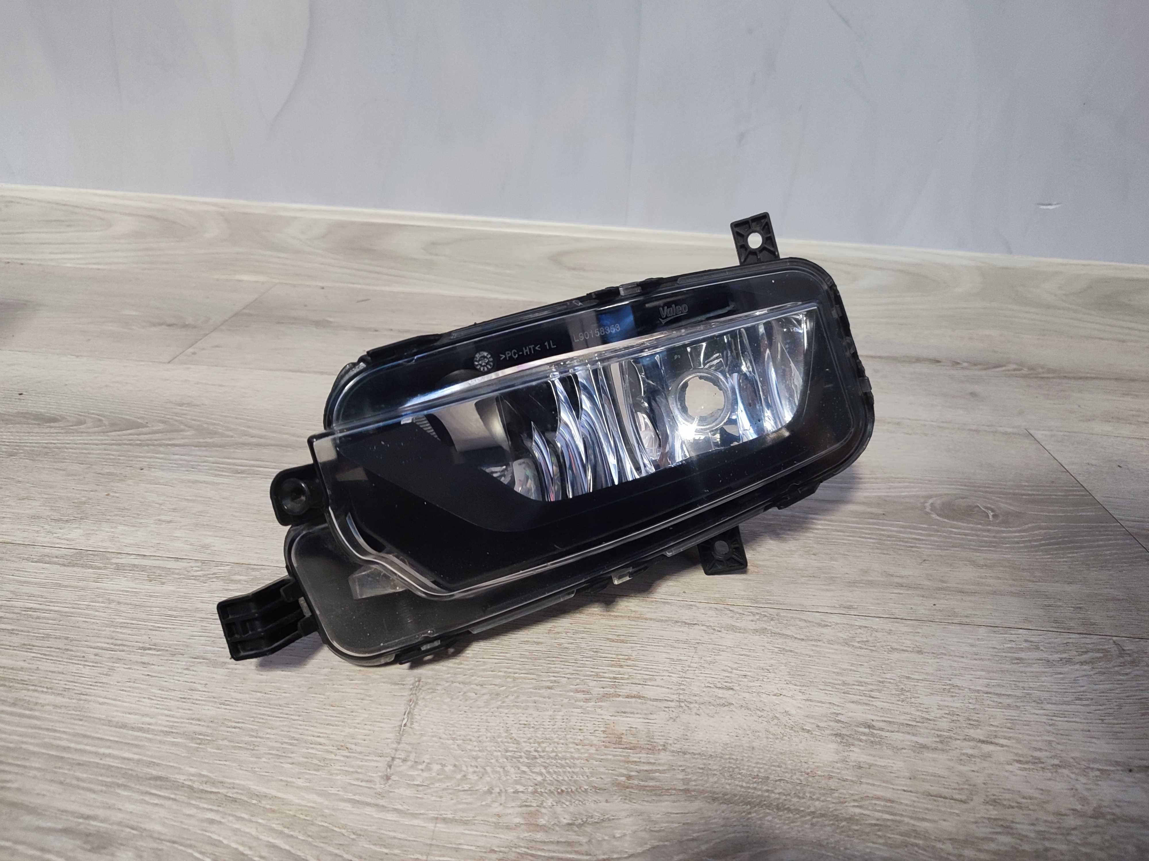 Halogen lewy światło przeciwmgielne lewe Vw Volkswagen t6 vw