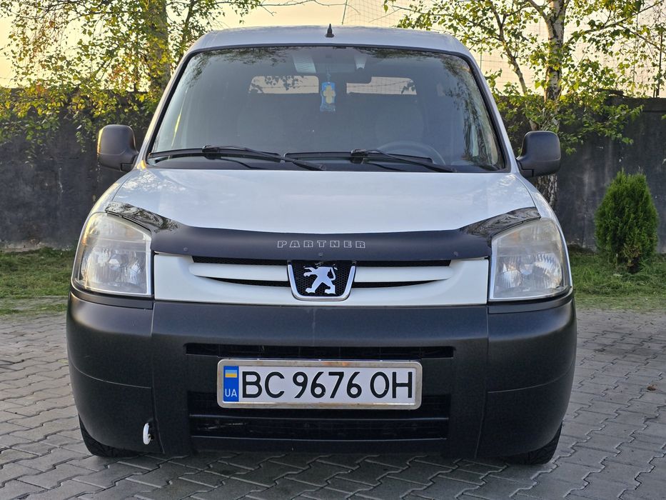 Peugeot Partner двигун 1.6 75 кВт 5-ти ступенева КПП.