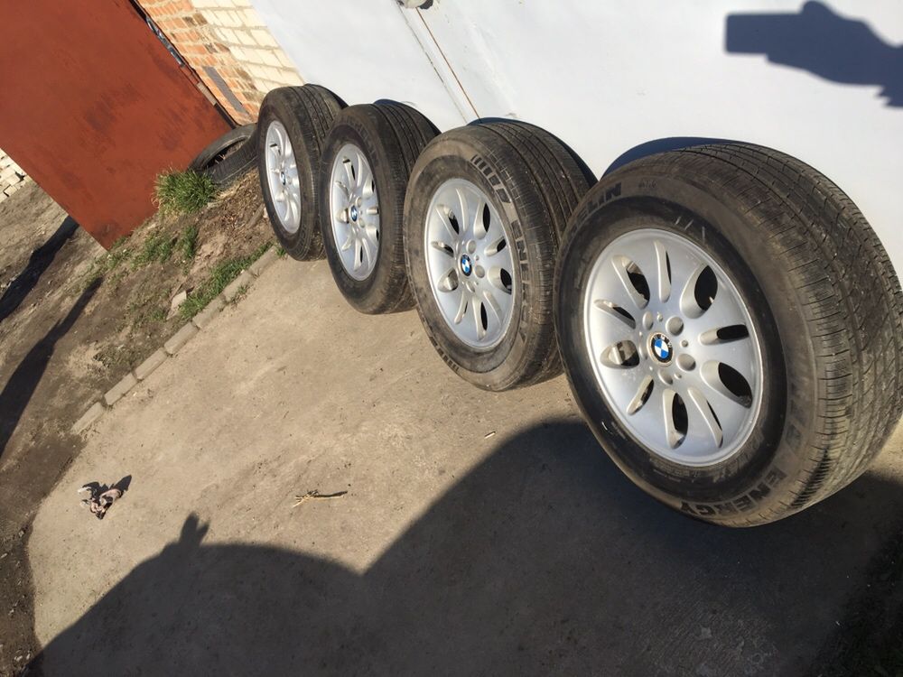 Диски BMW БМВ R17 56 стиль 235/65 MISHELIN