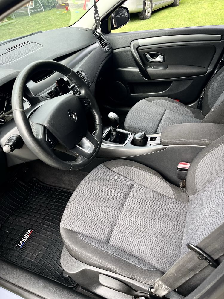 Renault Laguna 2.0 140 koni piekny stan