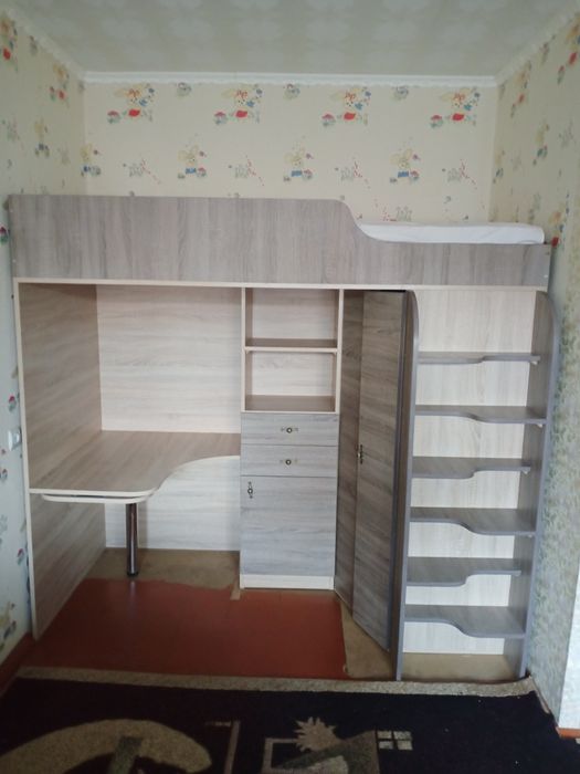 Продам ліжко - горищє.