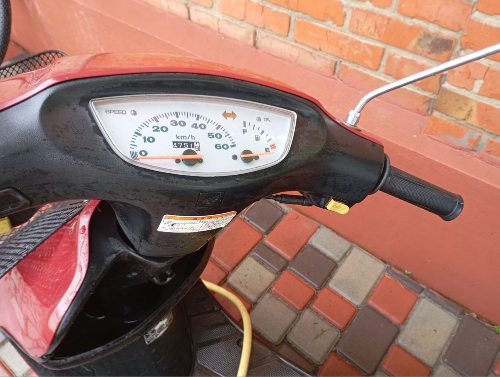 Продам Honda Dio AF-34