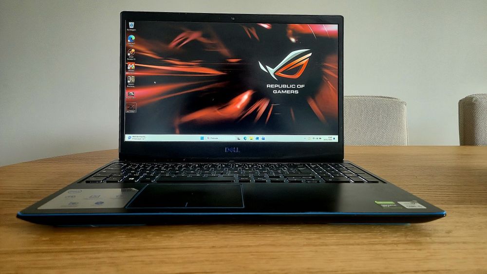 Dell G3 Gaming i5 10ª / GTX 1650