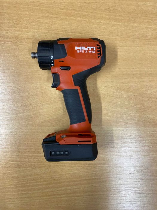 Wiertarko wkrętarka wielogłowicowa HILTI SFE 2-A12 Aku B12 2.6Ah 2023r