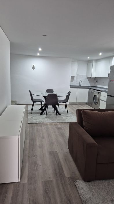 T1 Caparide Condomínio Novo