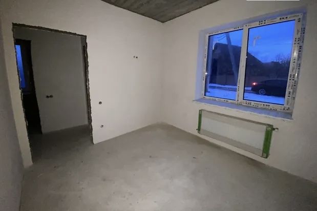 Продаж будинку 110 кв. м , 4 кімнати , на вулиці Українська